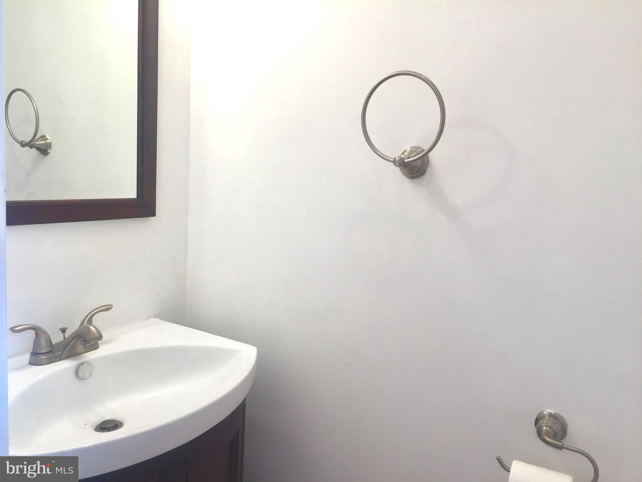 CLOPPER HILLS - Residential Lease