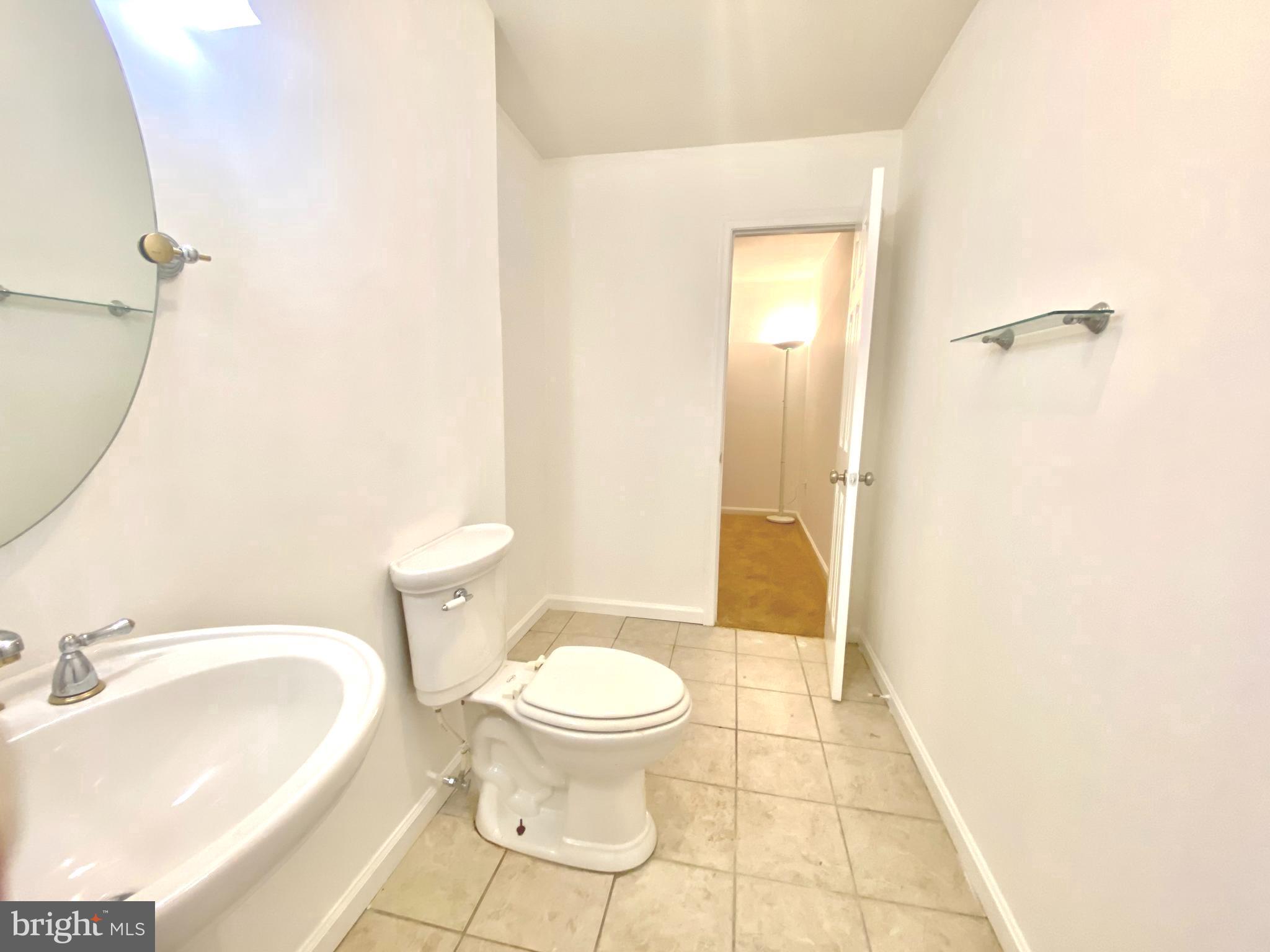 CLOPPER HILLS - Residential Lease