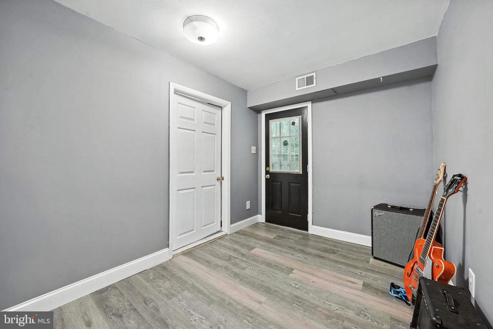 RIVER RIDGE ESTATES - Residential