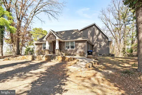 163 Dutch Road, East Brunswick, NJ MLS: NJMX2008782
