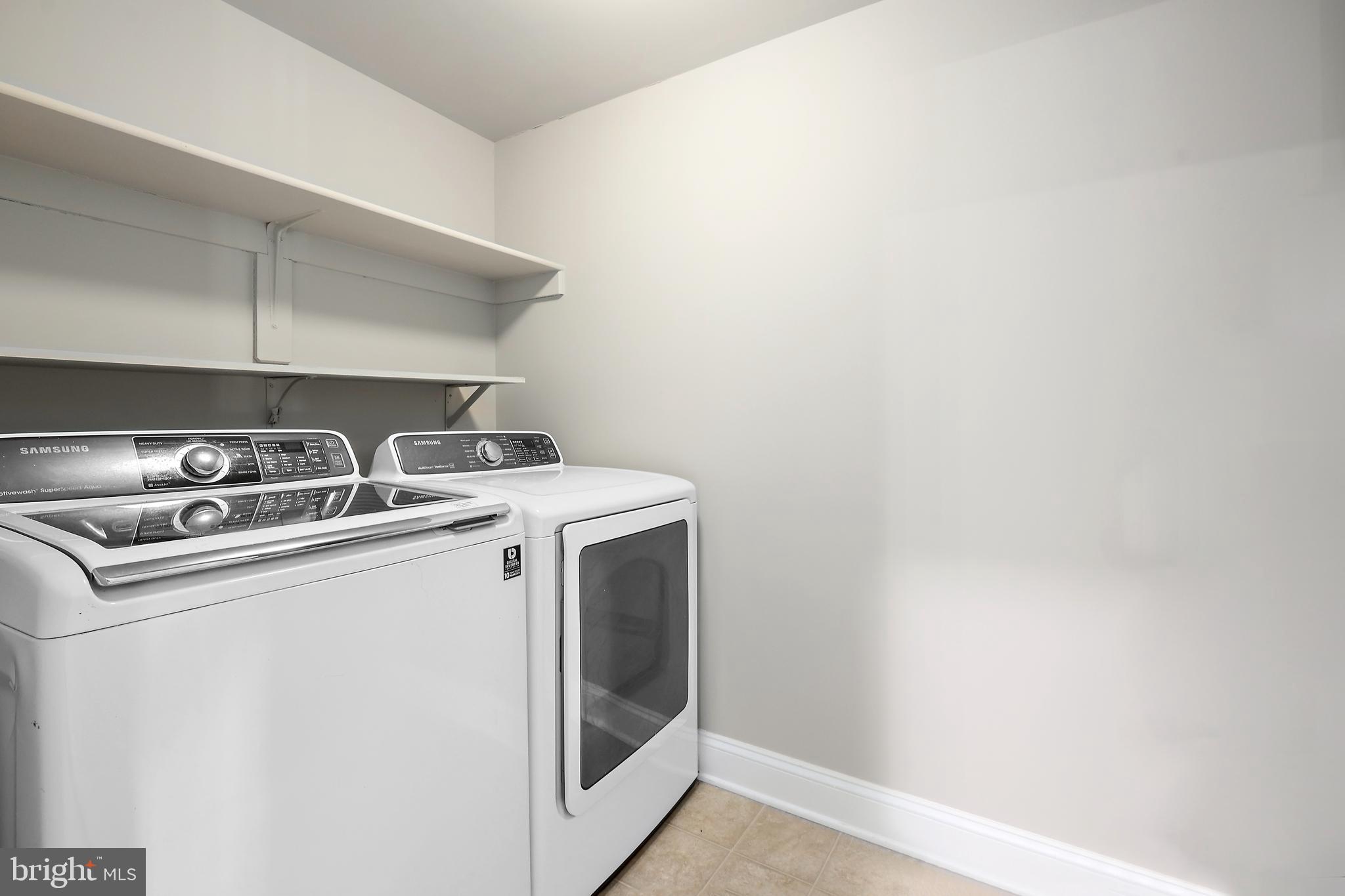 POTOMAC CLUB - Residential