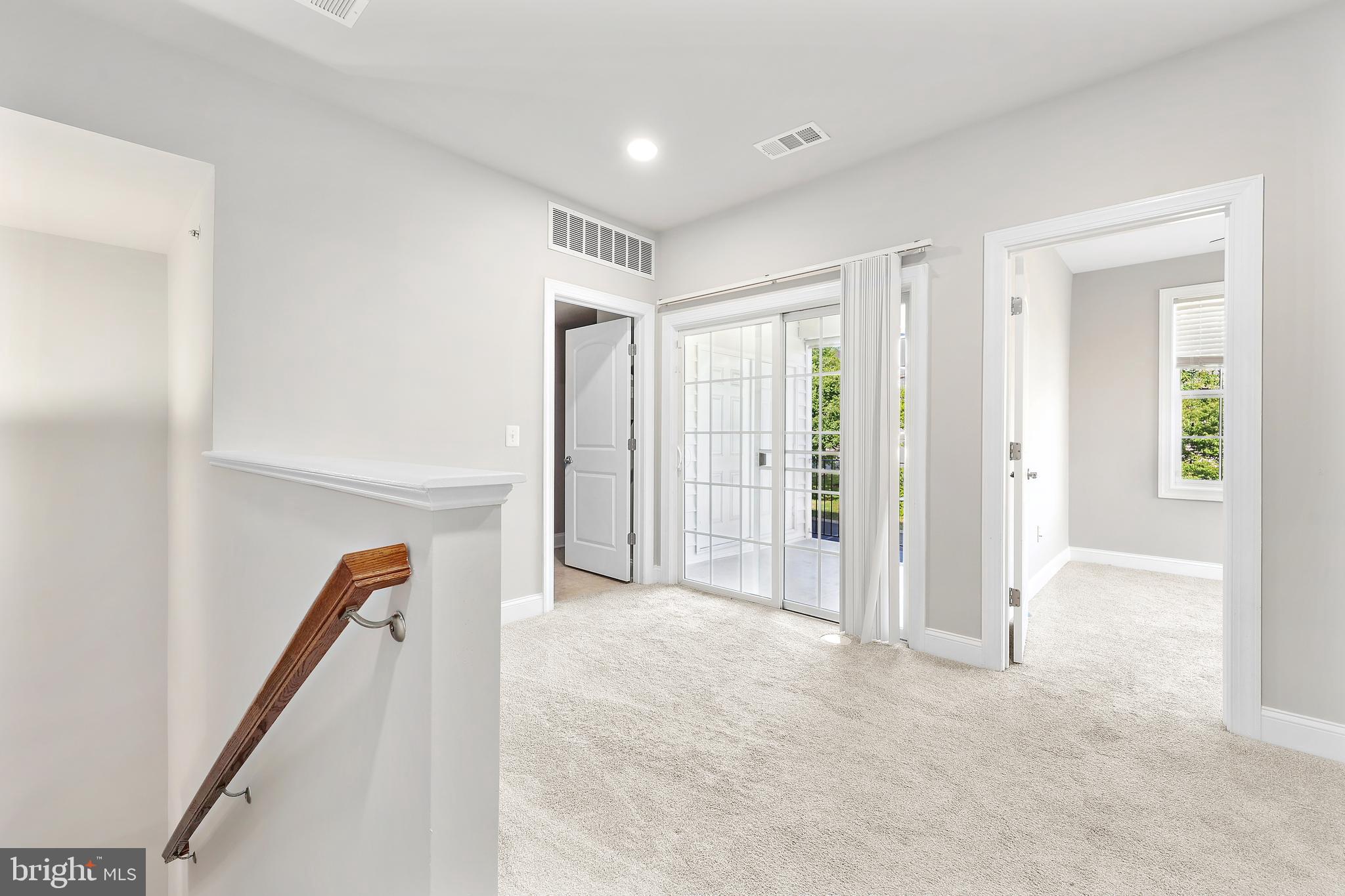 POTOMAC CLUB - Residential