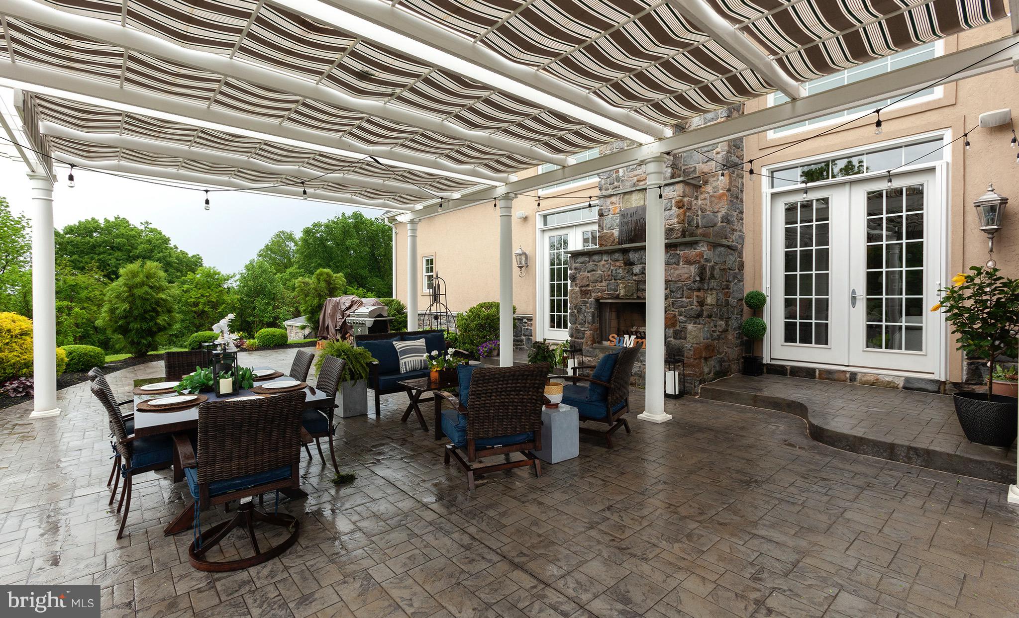 EDISON WOODS - Residential