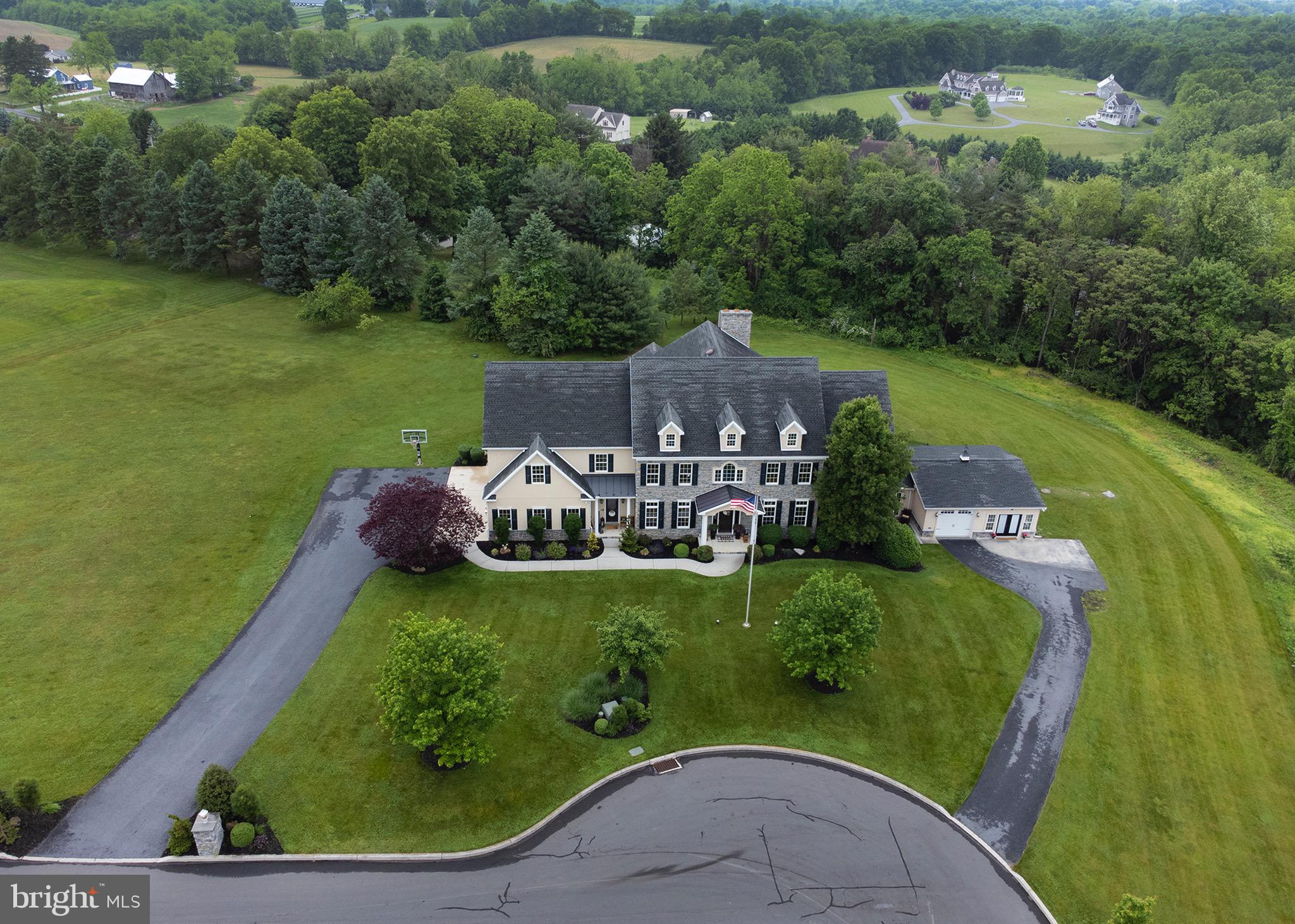 EDISON WOODS - Residential