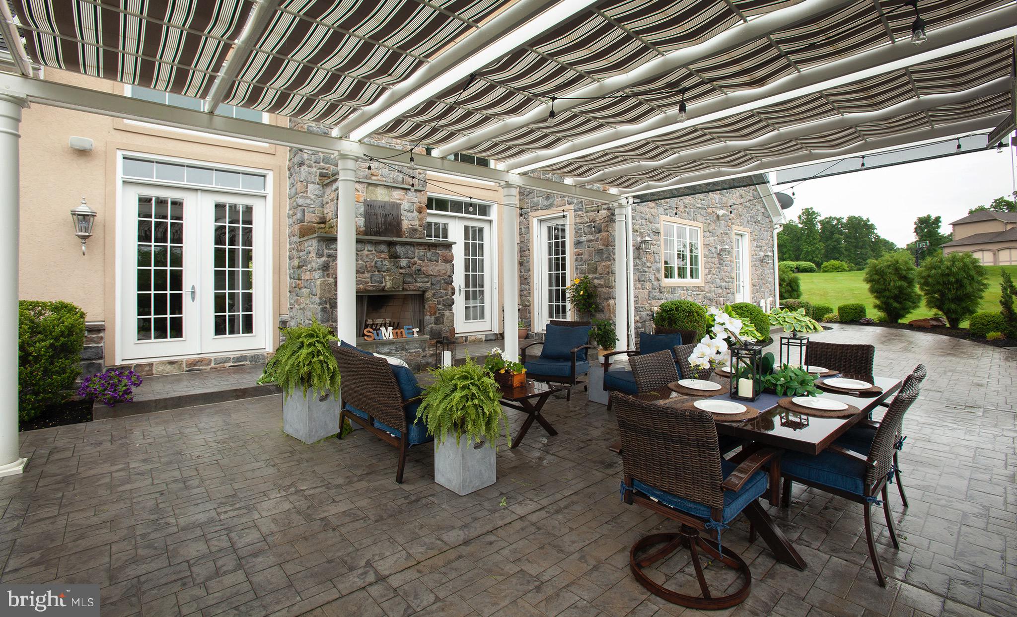 EDISON WOODS - Residential