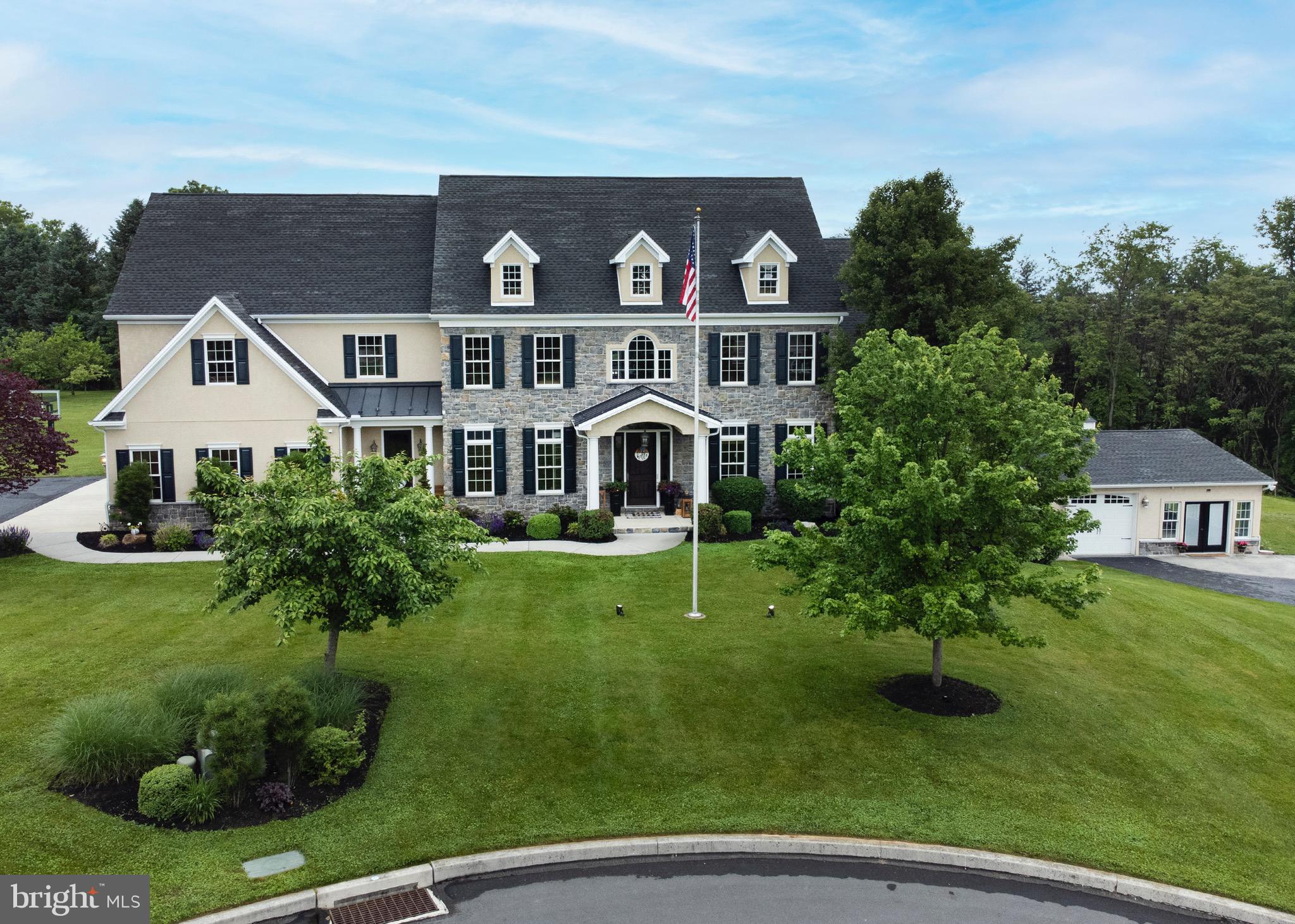 EDISON WOODS - Residential