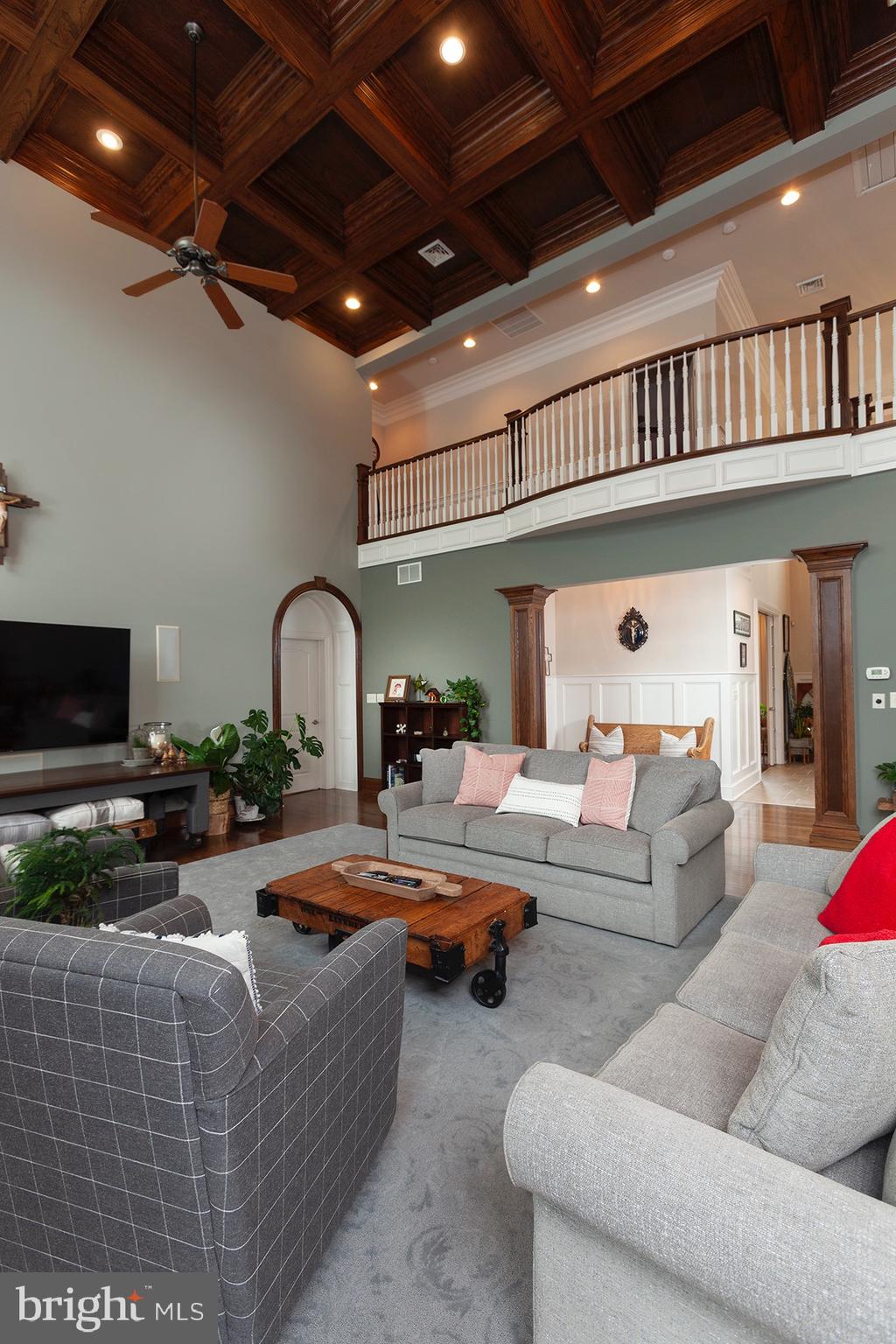 EDISON WOODS - Residential