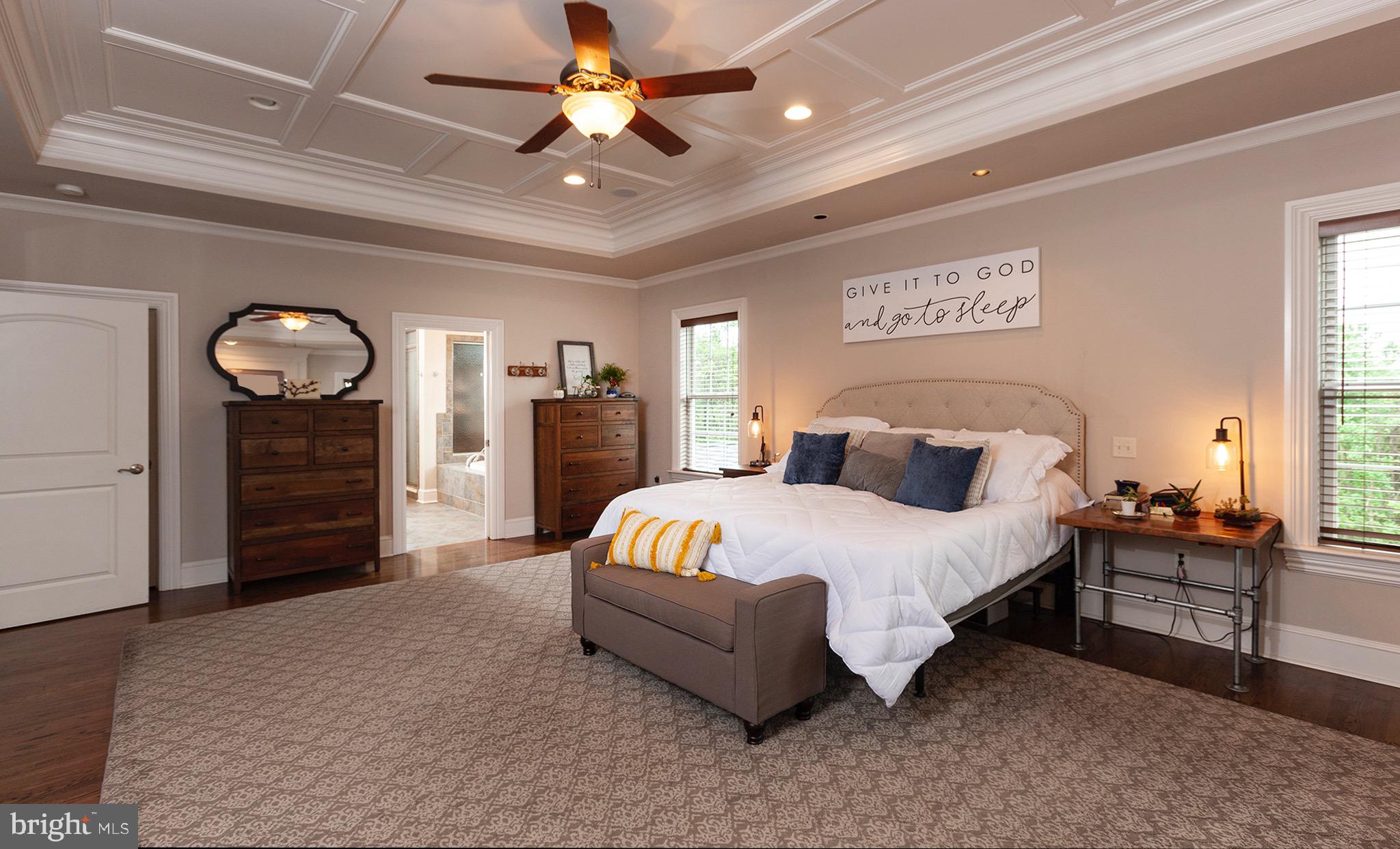 EDISON WOODS - Residential