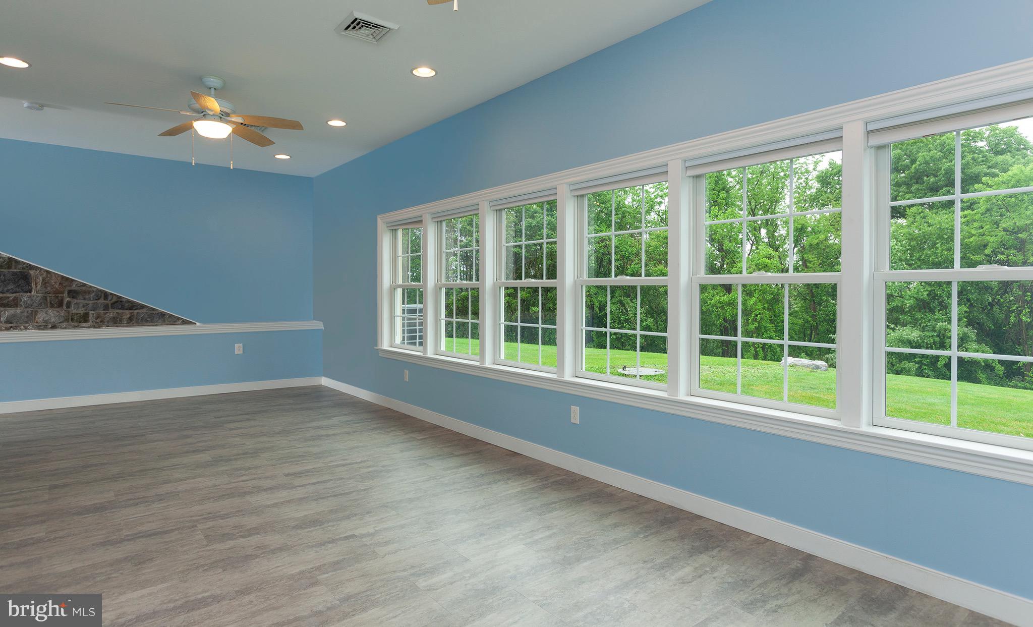 EDISON WOODS - Residential