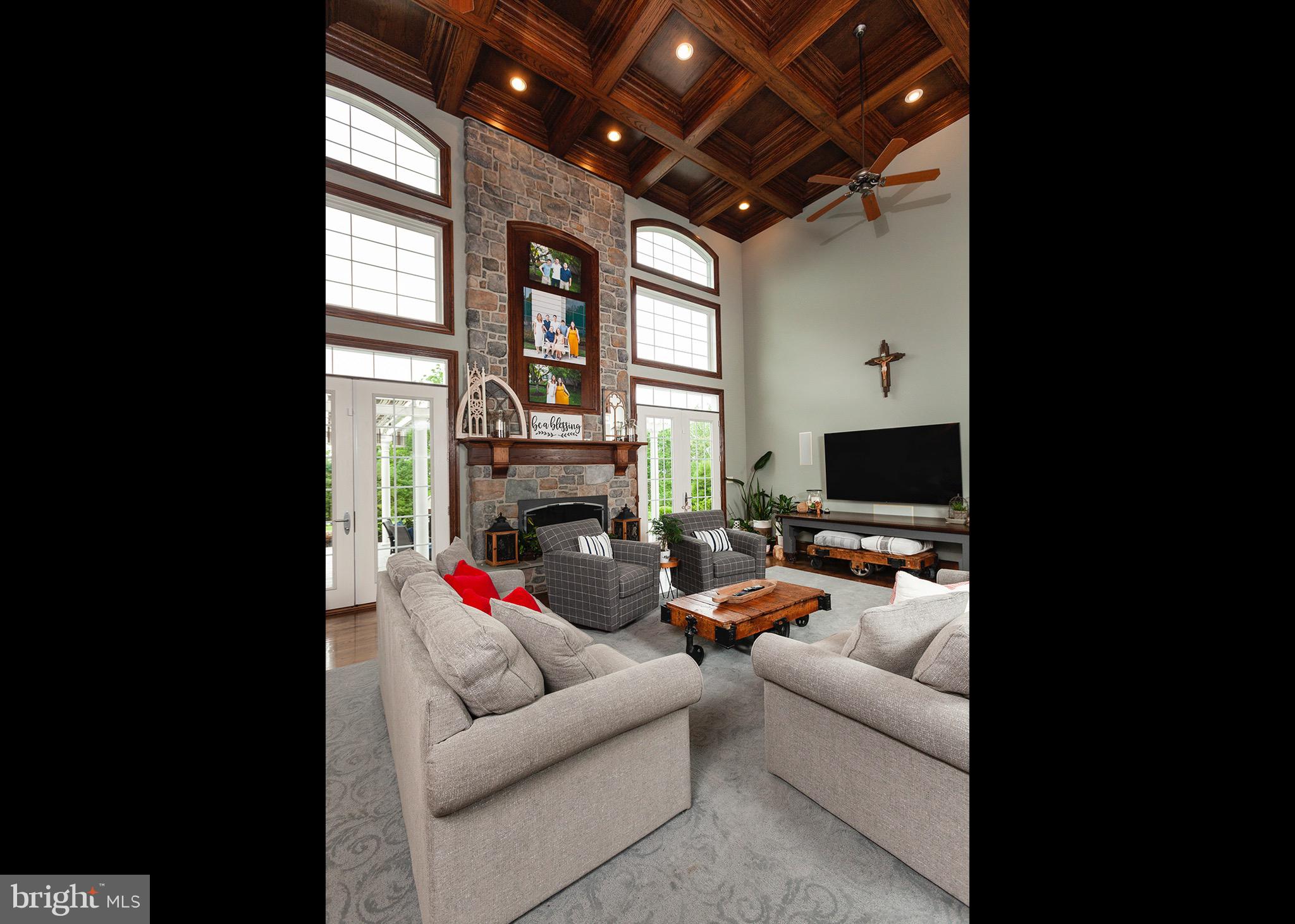 EDISON WOODS - Residential