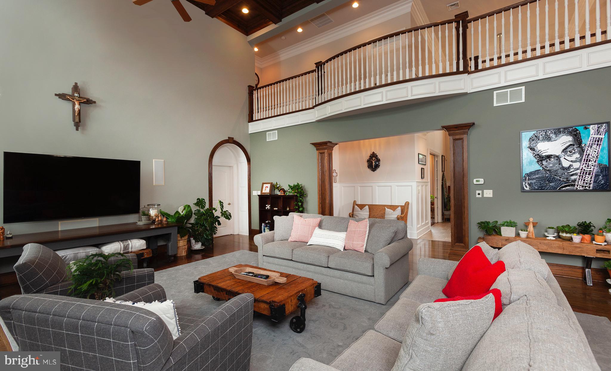 EDISON WOODS - Residential