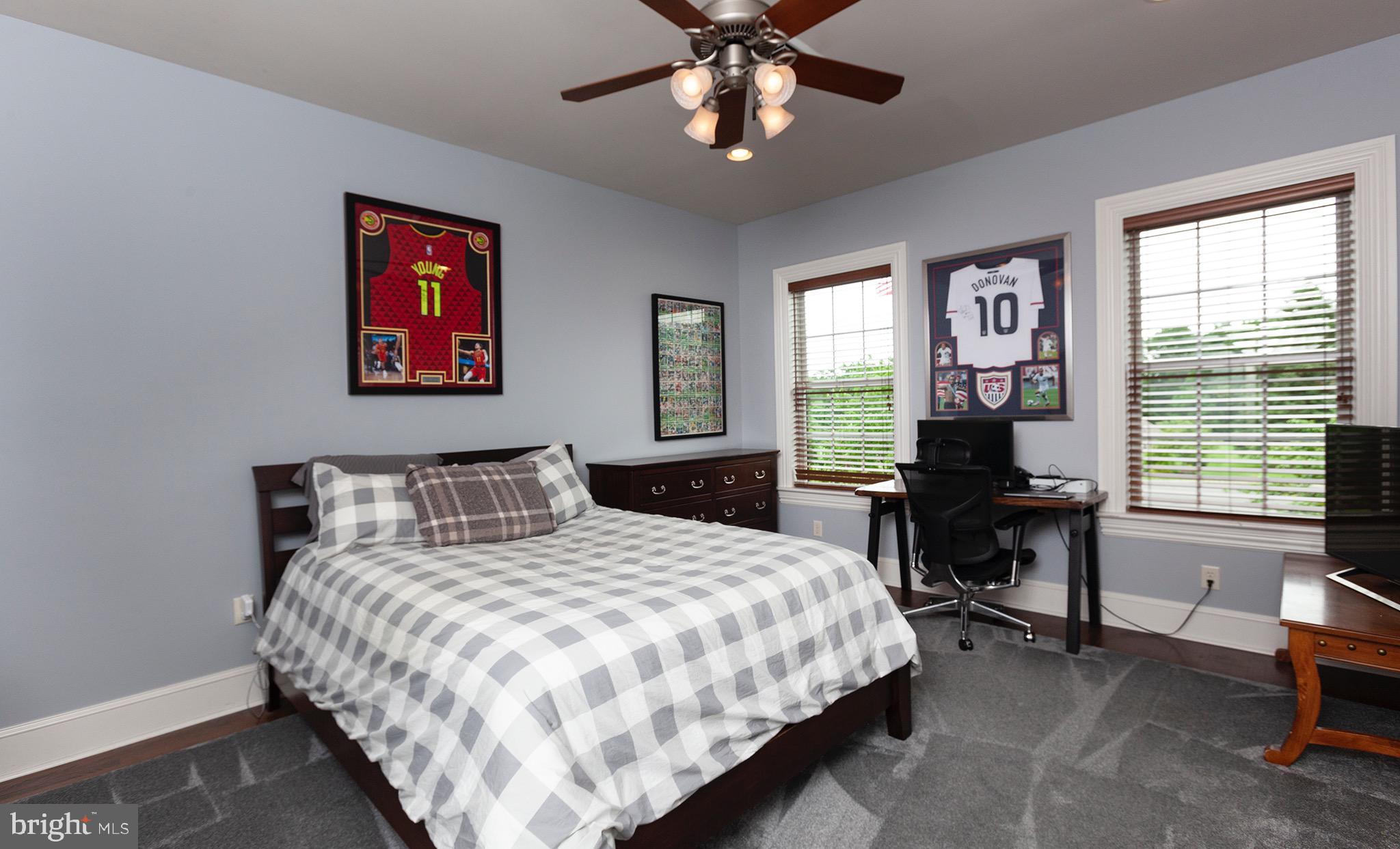 EDISON WOODS - Residential