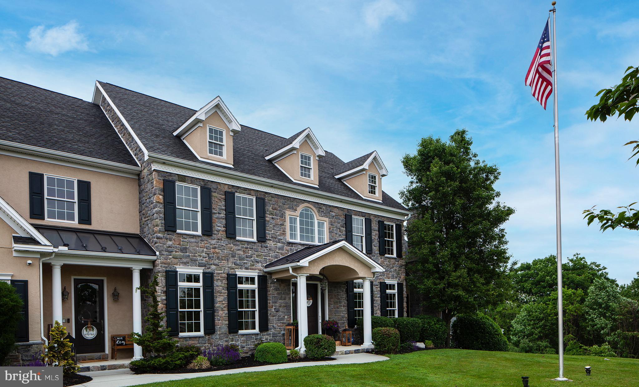 EDISON WOODS - Residential