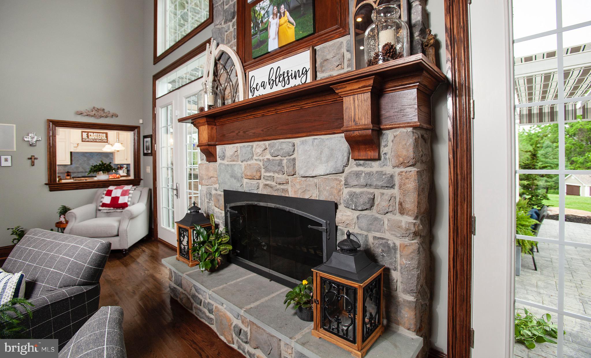 EDISON WOODS - Residential