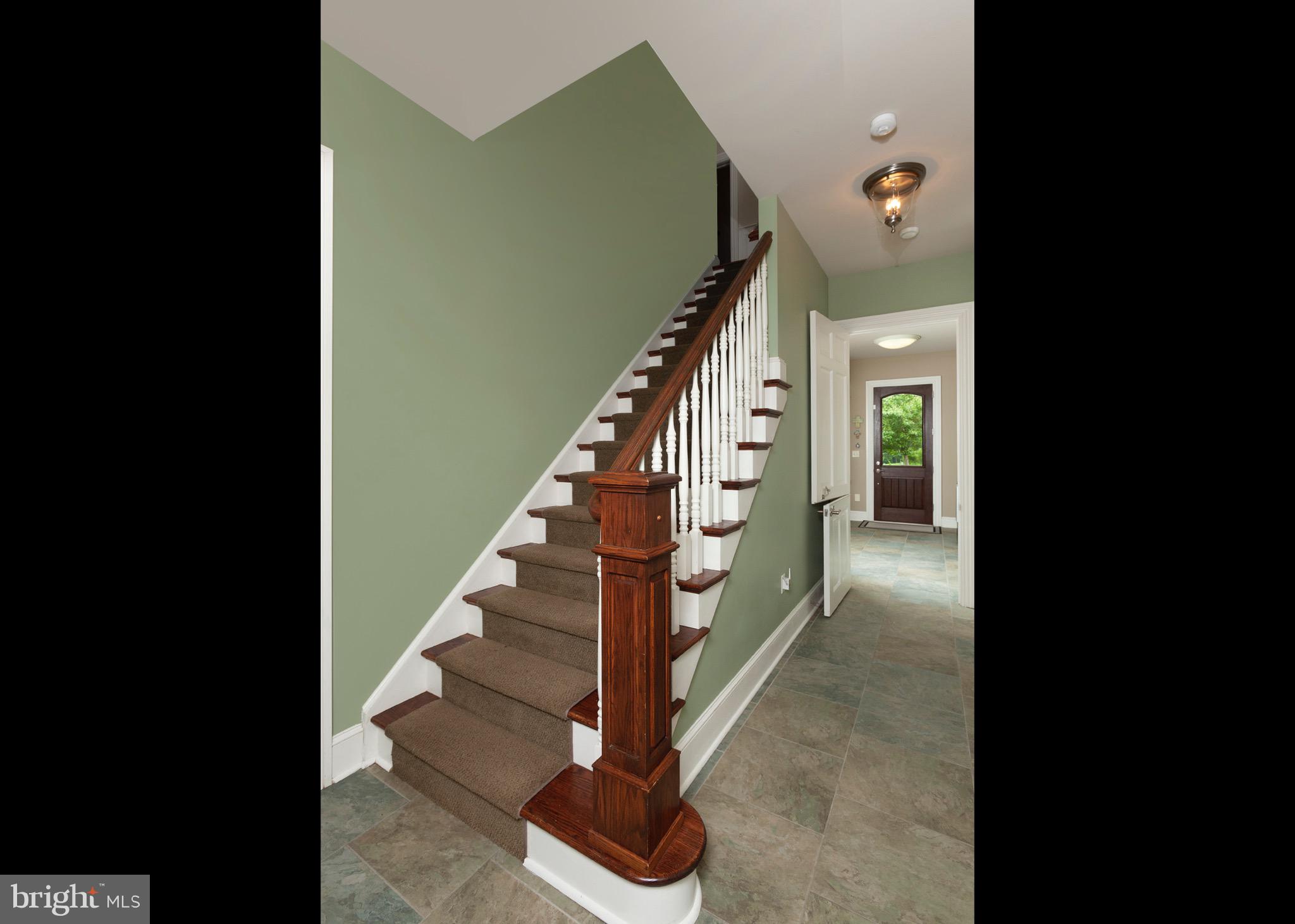 EDISON WOODS - Residential