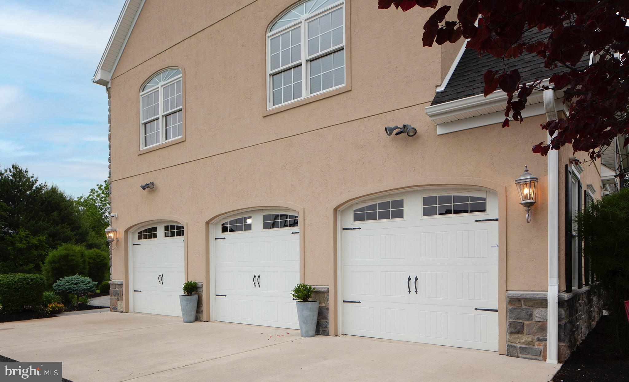 EDISON WOODS - Residential