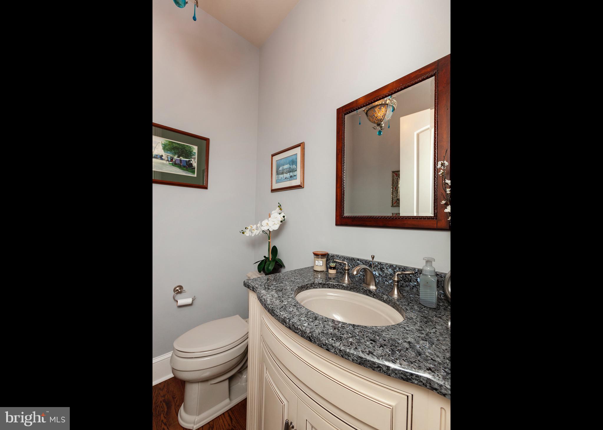 EDISON WOODS - Residential