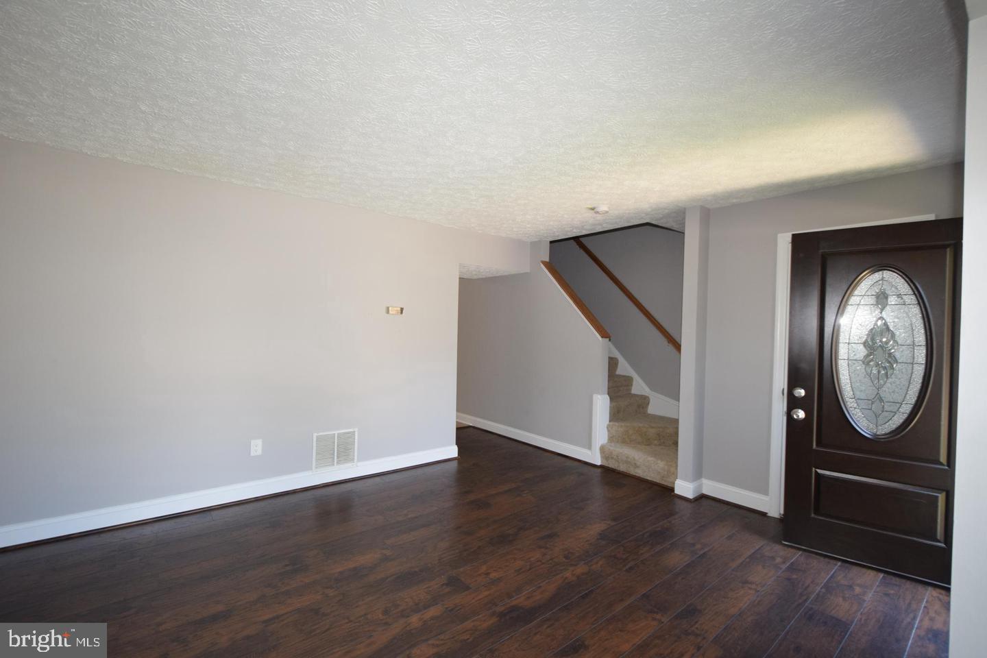 11804 MAREN COURT