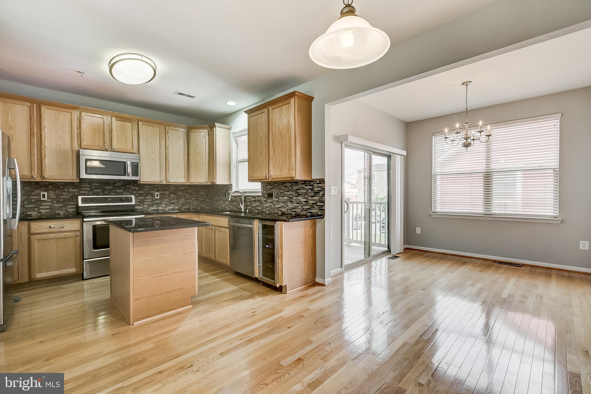 LITTLE ITALY - Residential