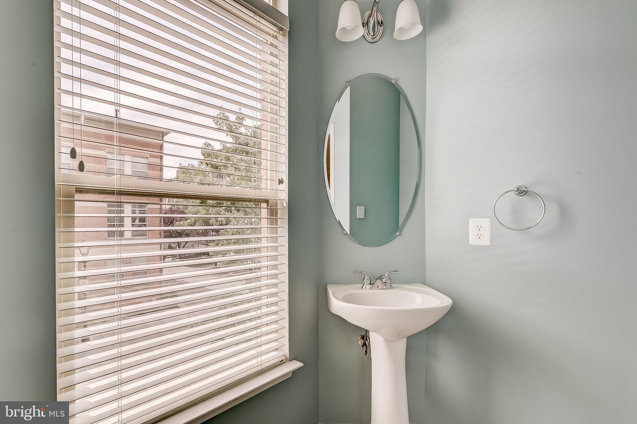 LITTLE ITALY - Residential