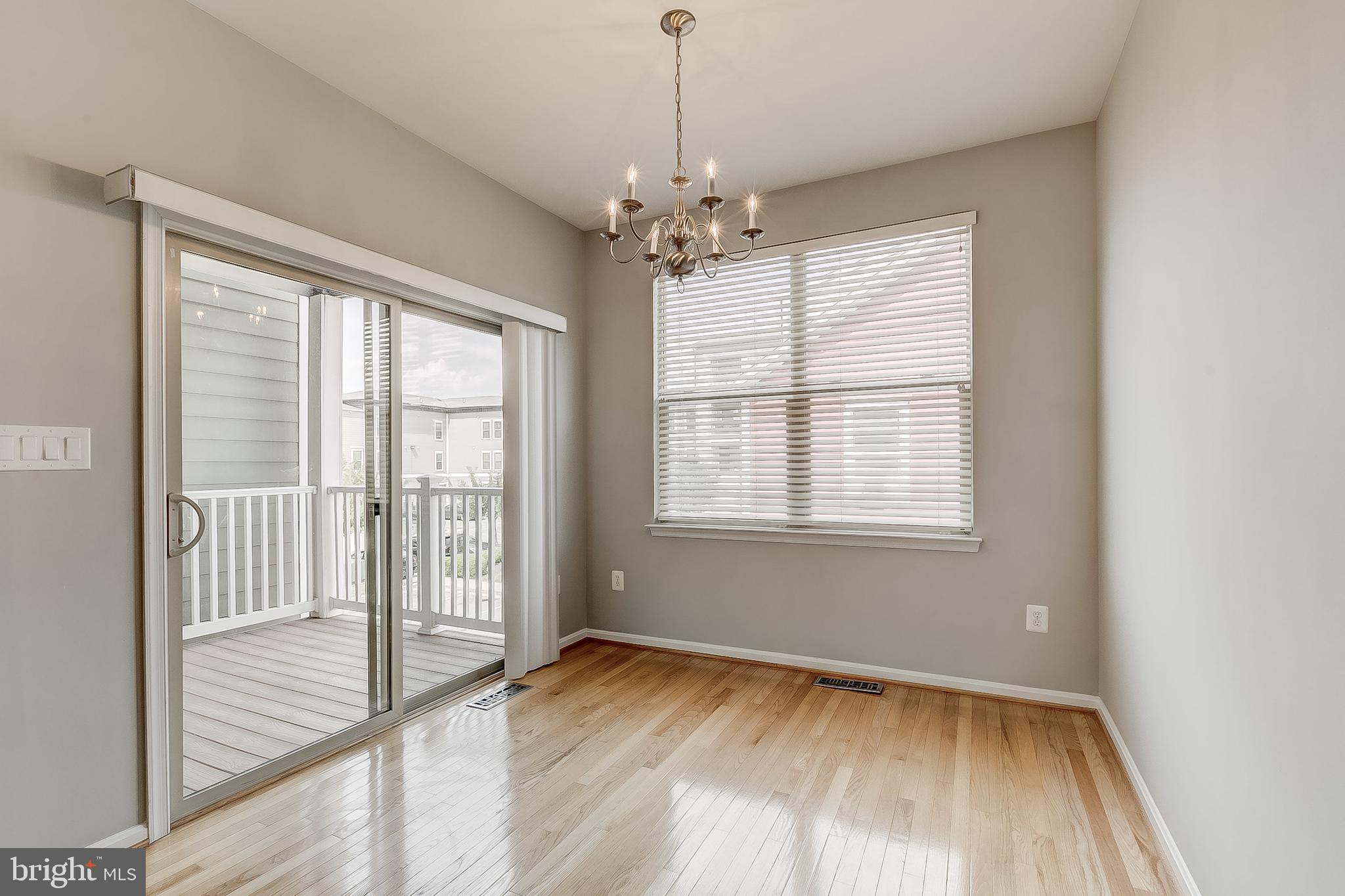 LITTLE ITALY - Residential