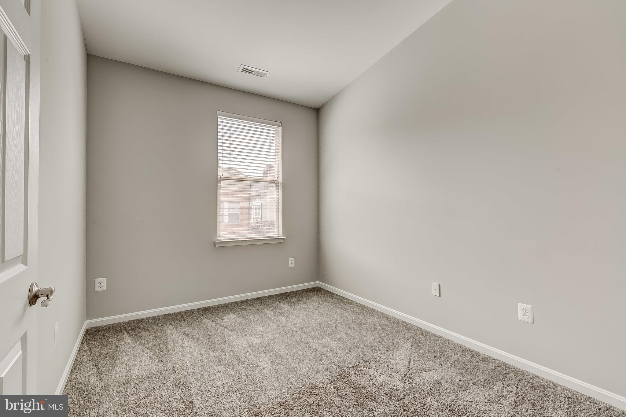 LITTLE ITALY - Residential