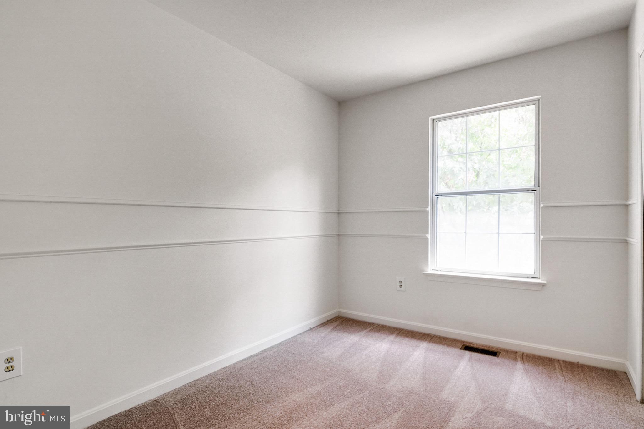 MONTPELIER HILLS - Residential