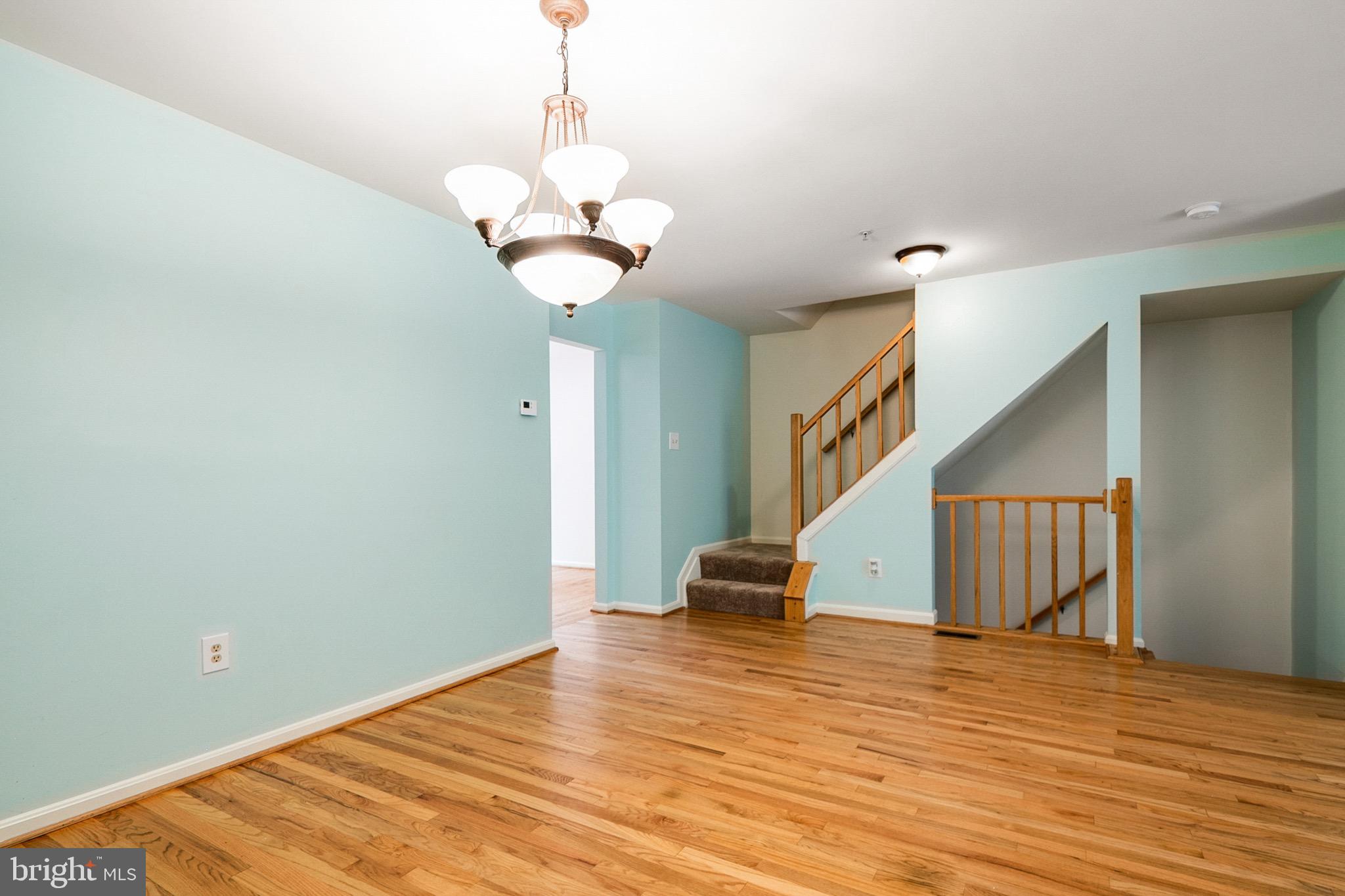 MONTPELIER HILLS - Residential