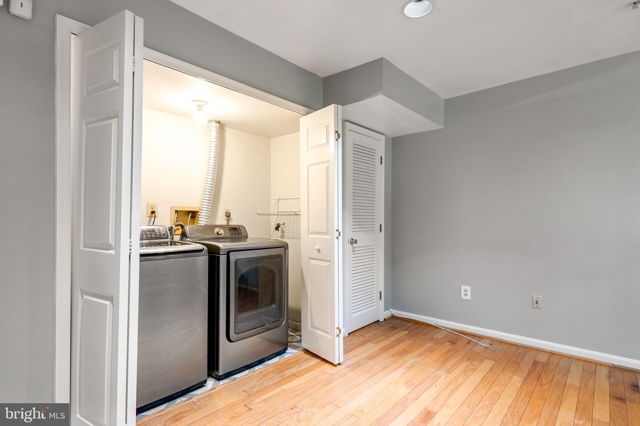 MONTPELIER HILLS - Residential