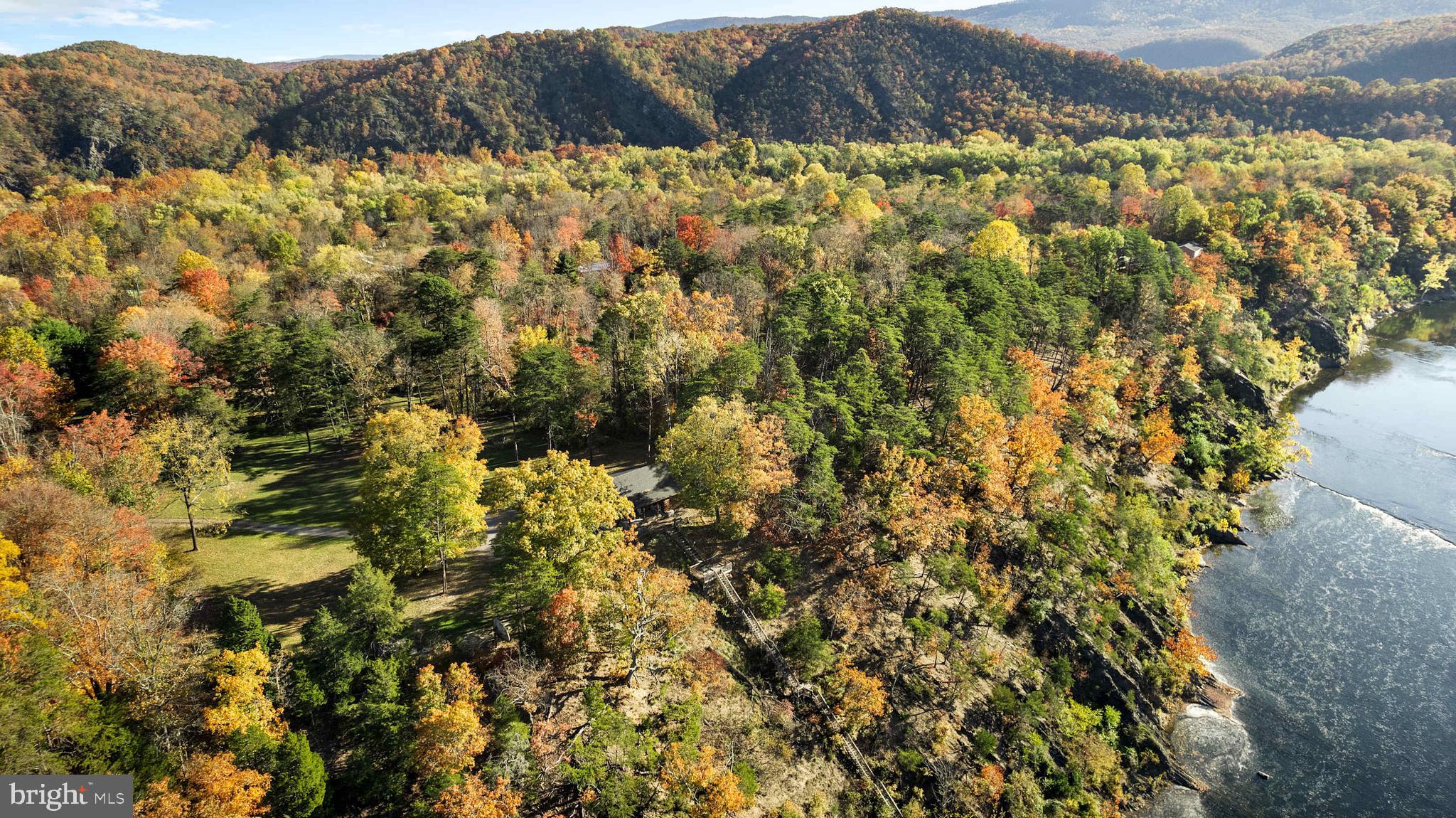 POTOMAC RIVER VISTA - Residential