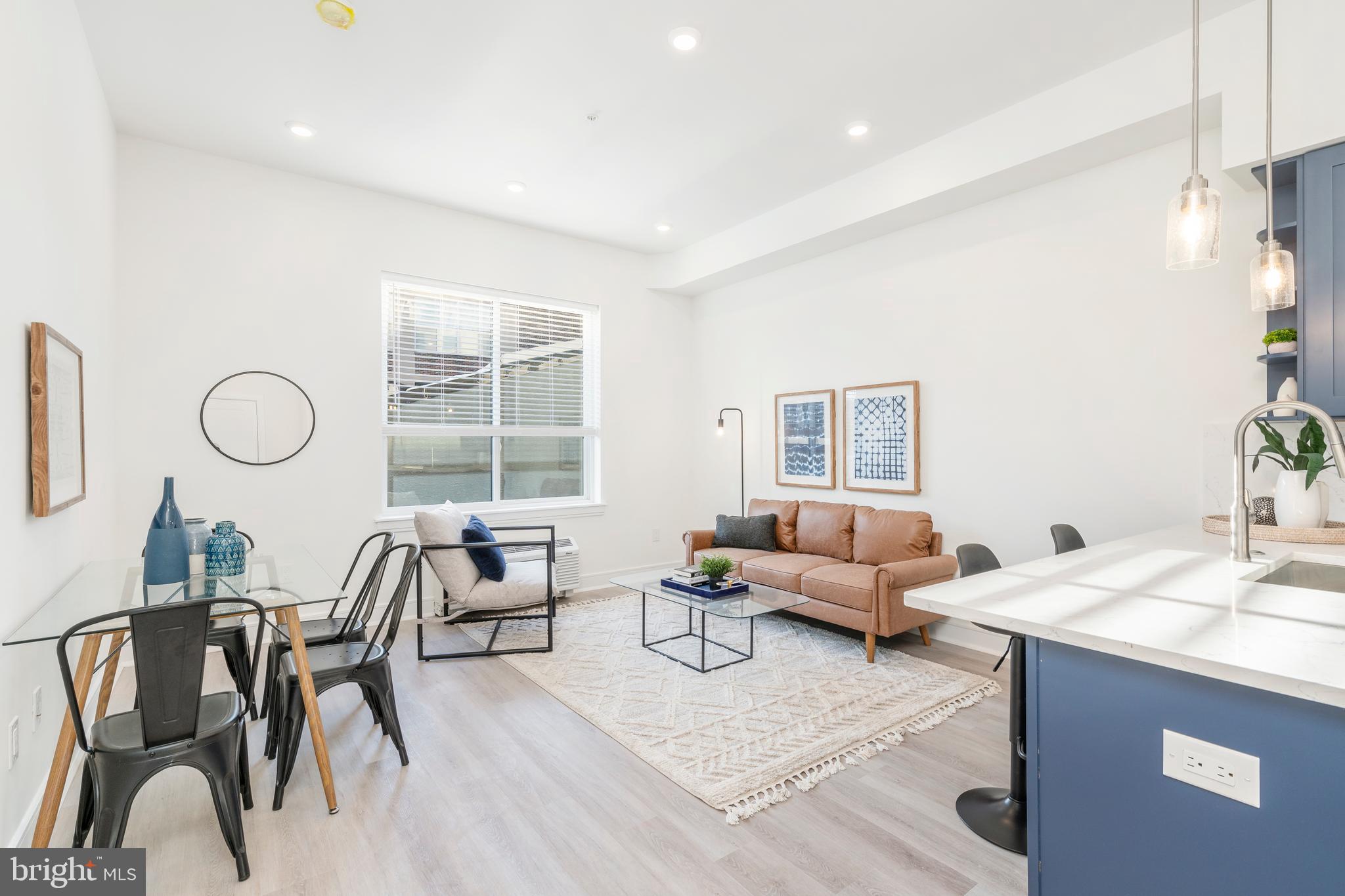 ROXBOROUGH - Residential Lease
