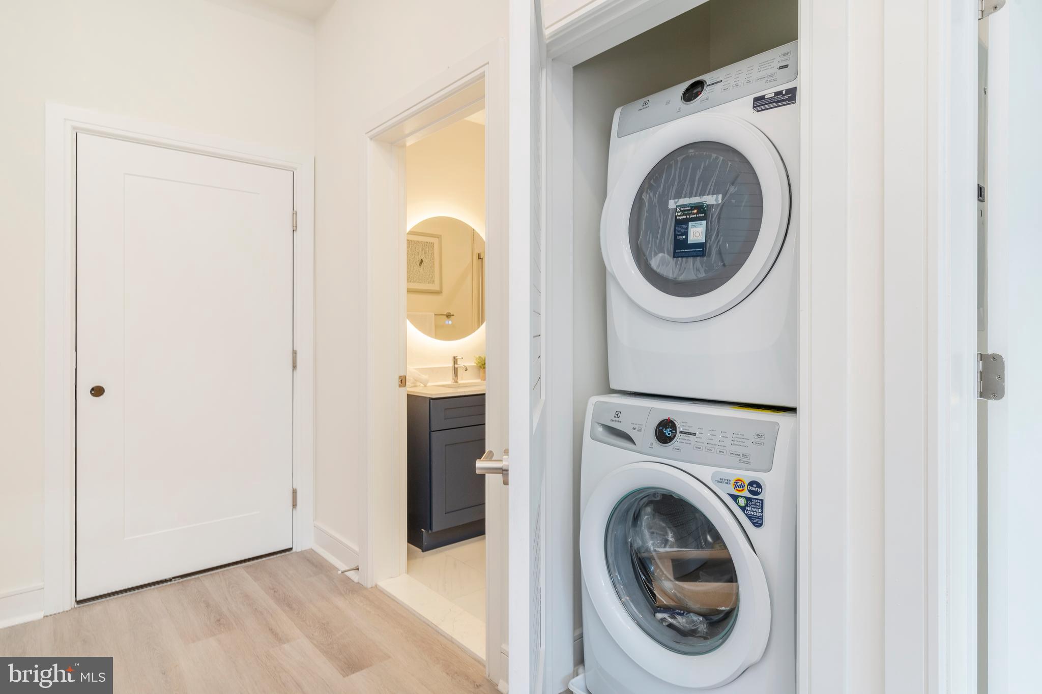 ROXBOROUGH - Residential Lease