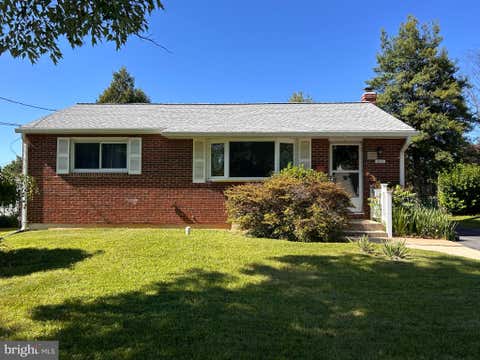 Photo of 1014 Scott Avenue, ROCKVILLE, MD 20851 (MLS # MDMC2237354)