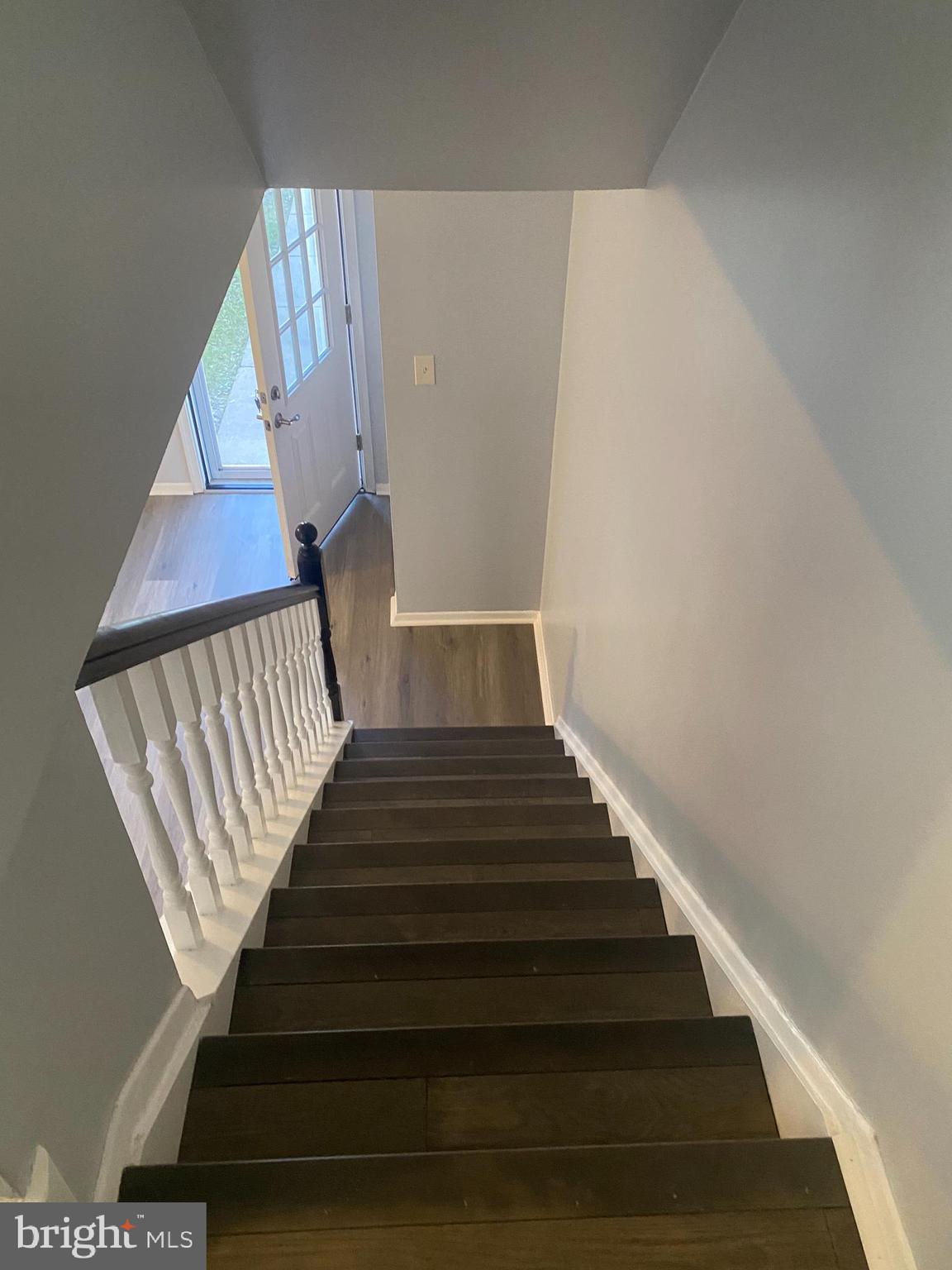 HAMPSTEAD VALLEY - Residential Lease