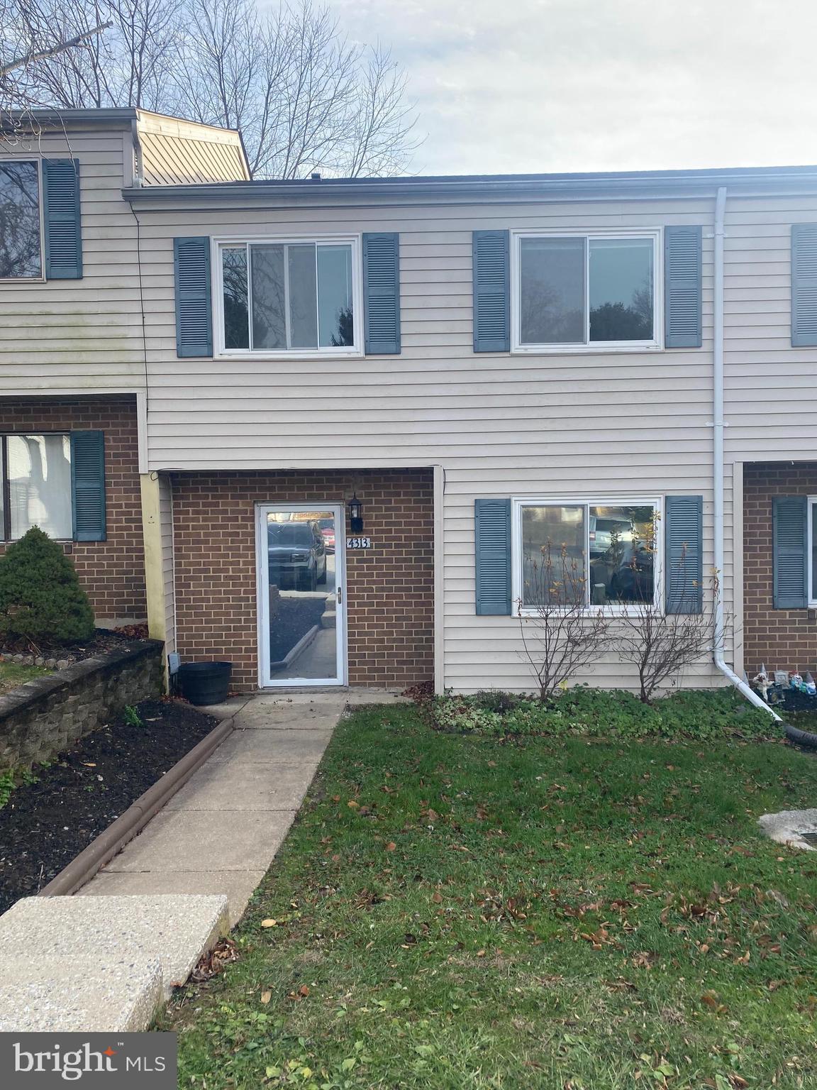 HAMPSTEAD VALLEY - Residential Lease