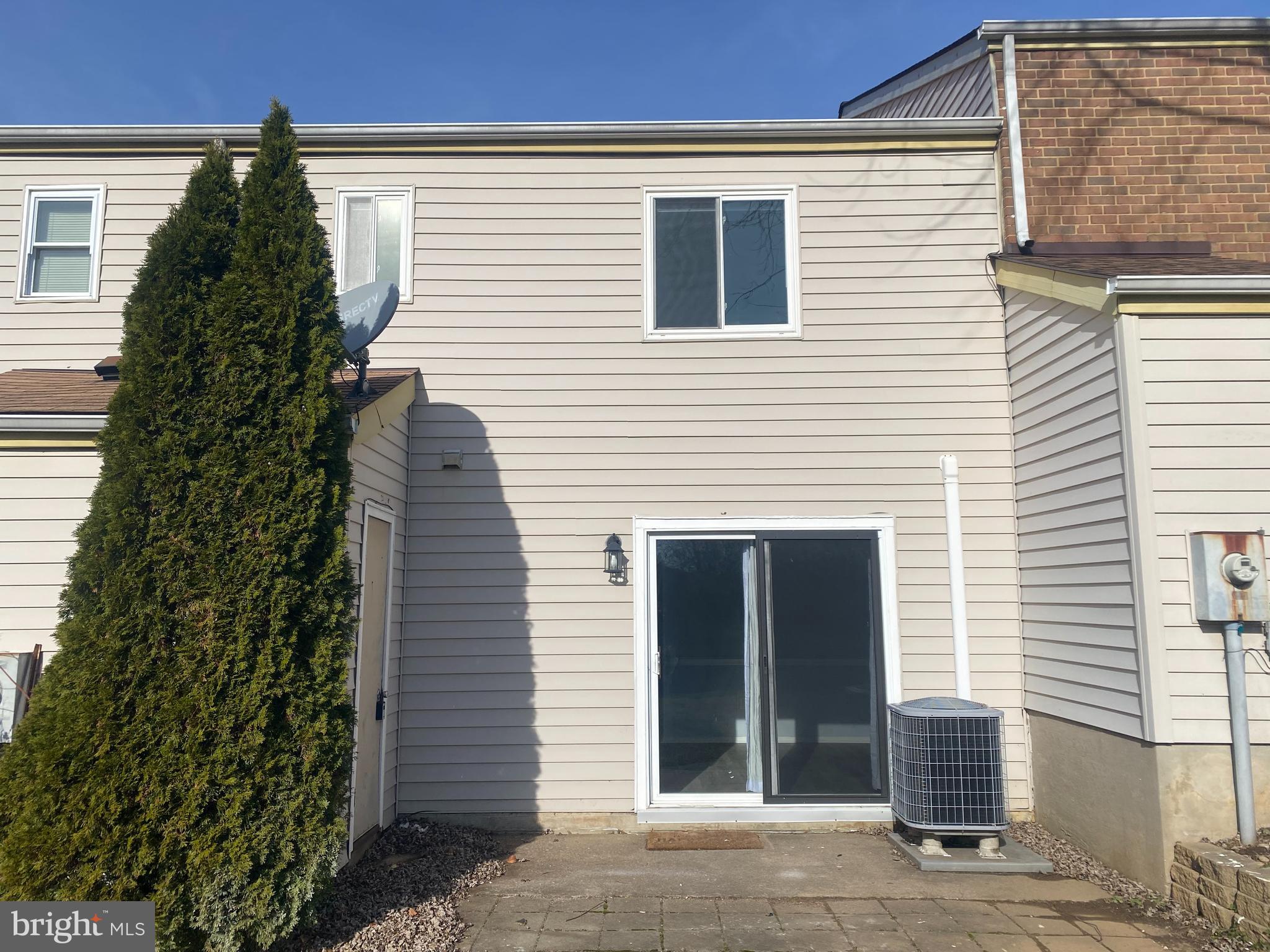 HAMPSTEAD VALLEY - Residential Lease