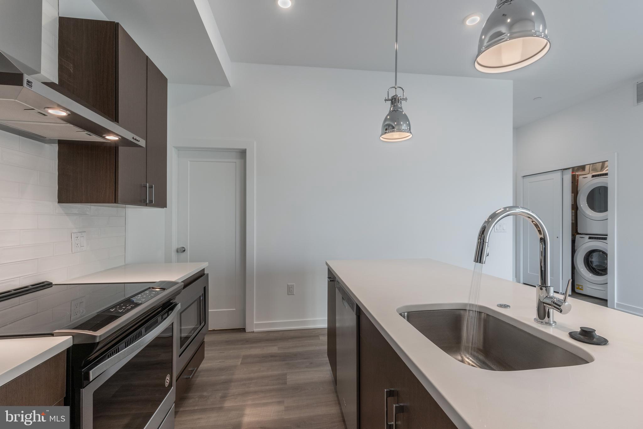 710 N 16TH STREET 105