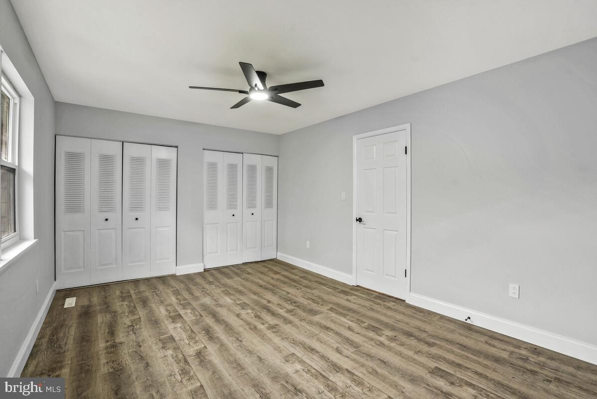 COLONY SQUARE - Residential