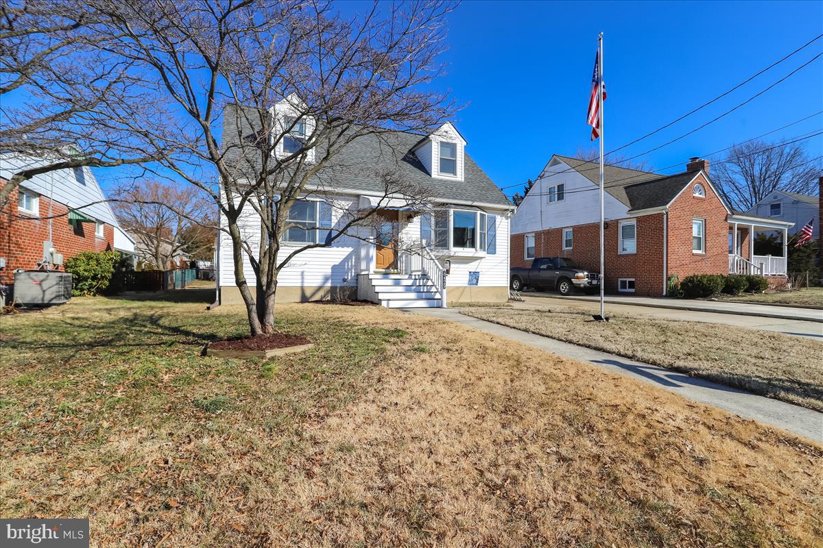 RIVIERA BEACH - Residential