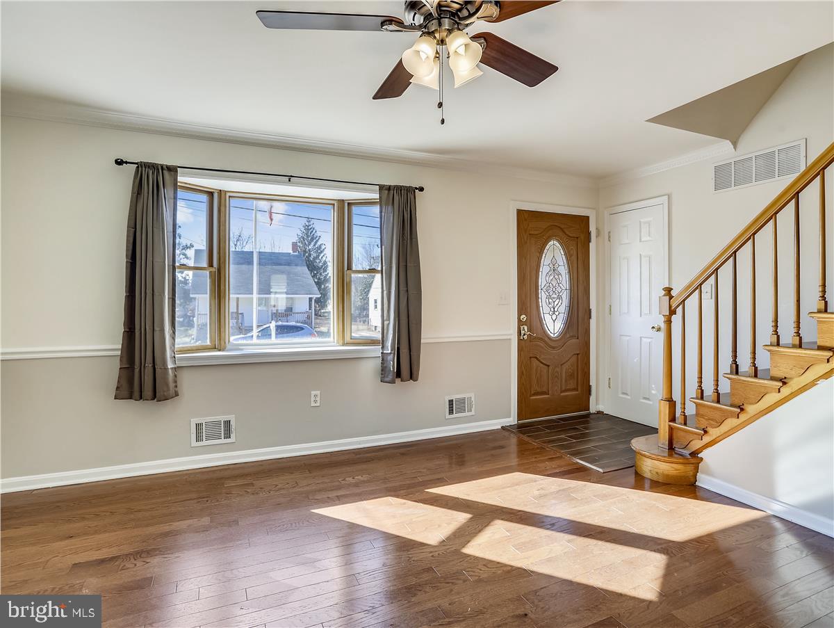 RIVIERA BEACH - Residential