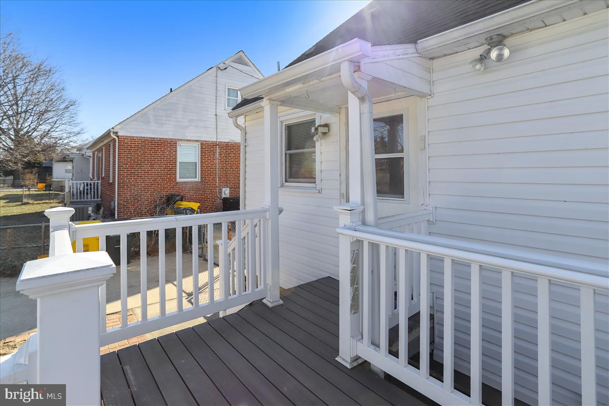 RIVIERA BEACH - Residential