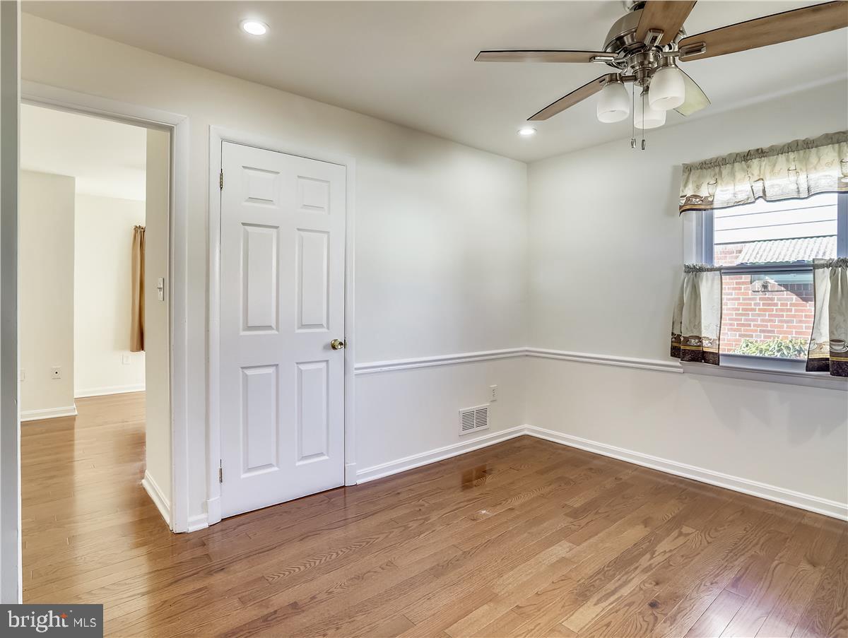 RIVIERA BEACH - Residential