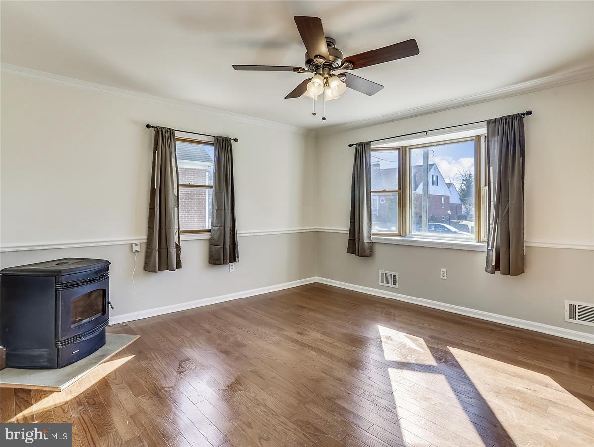 RIVIERA BEACH - Residential