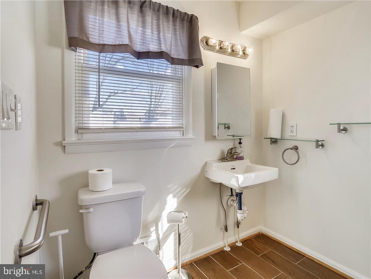 RIVIERA BEACH - Residential