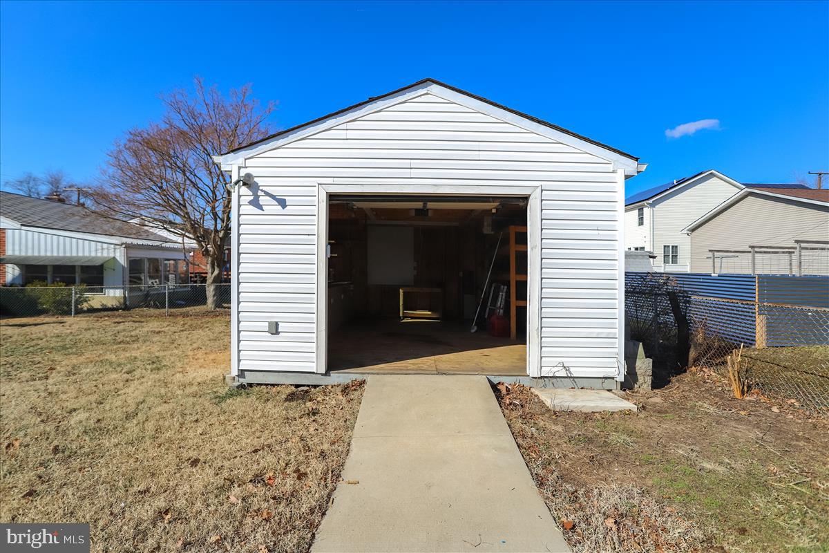 RIVIERA BEACH - Residential