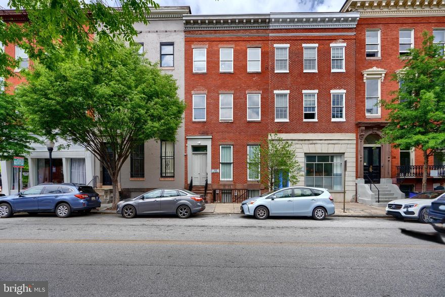 GREAT OPPORTUNITY FOR AN INVESTOR TO ACQUIRE 7 UNITS TO  ADD TO YOUR INVESTMENT PORTFOLIO!  FULLY RENOVATED MULTIFAMILY BUILDING LOCATED IN THE PRIME AREA OF MOUNT VERNON!  HISTORIC CHAP RENOVATION IN 2009, THIS UNIT HAS HIGH END FINISHES, HARDWOOD FLOORING, FRESH BEDROOM CARPETS, ALL UPDATED APPLIANCES!  EACH UNIT COMES WITH ITS OWN, WATER TANK WITH EXPANSION, HVAC, AND WASHER/DRYER, ALONG WITH OTHER AMENITIES!  PROPERTY IS IN WALKING DISTANCE TO WASHINGTON MONUMENT AND PARS, BARS, RESTAURANTS!  PROPERTY IS FULLY REGISTERED AND LICENSED!  CURRENTLY MANAGED AND MAINTAINED BY OWNER FOR ALL 1 & 2.  SCHEDULE YOUR SHOWINGS TODAY!