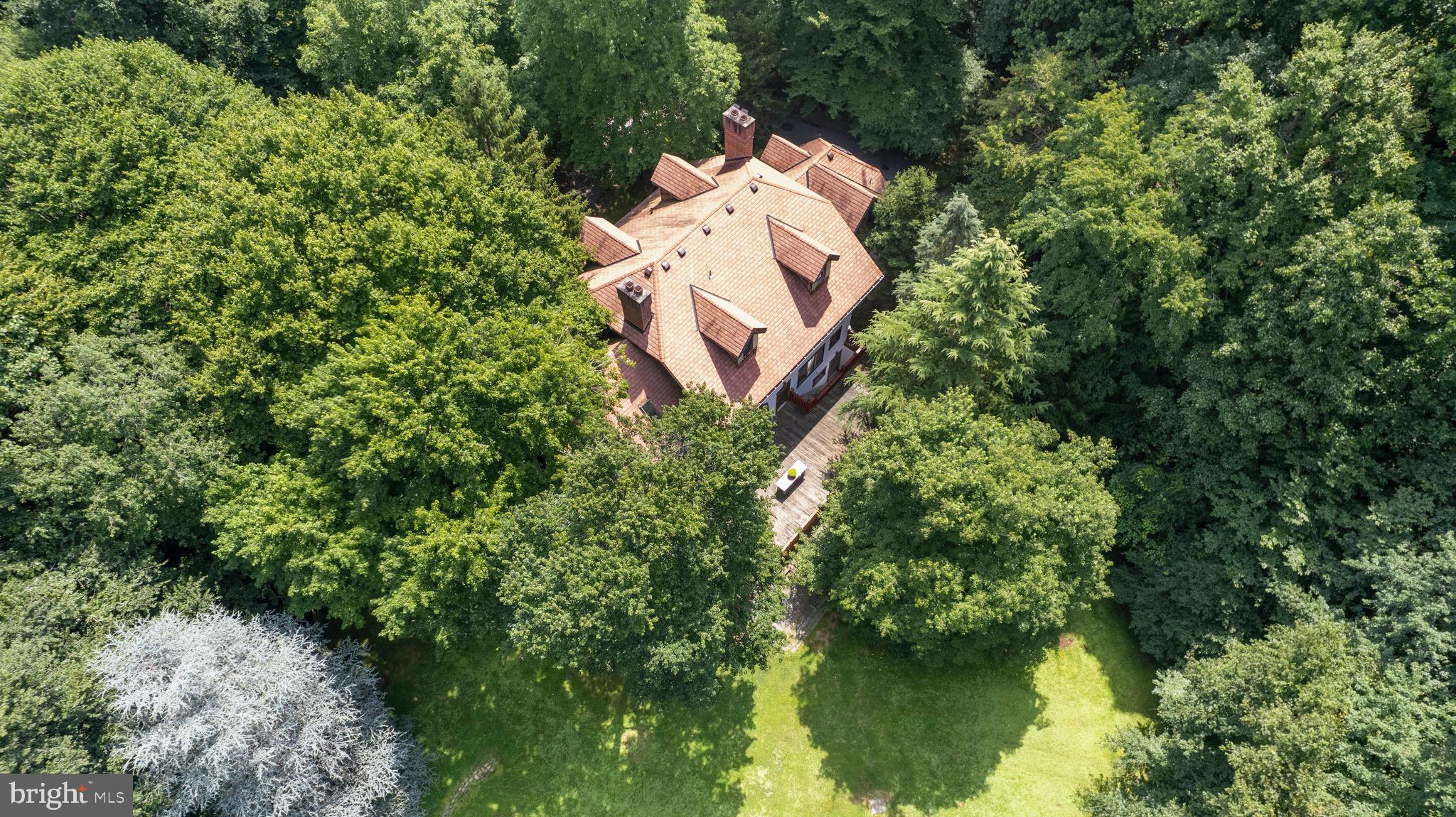 POTOMAC OUTSIDE - Residential