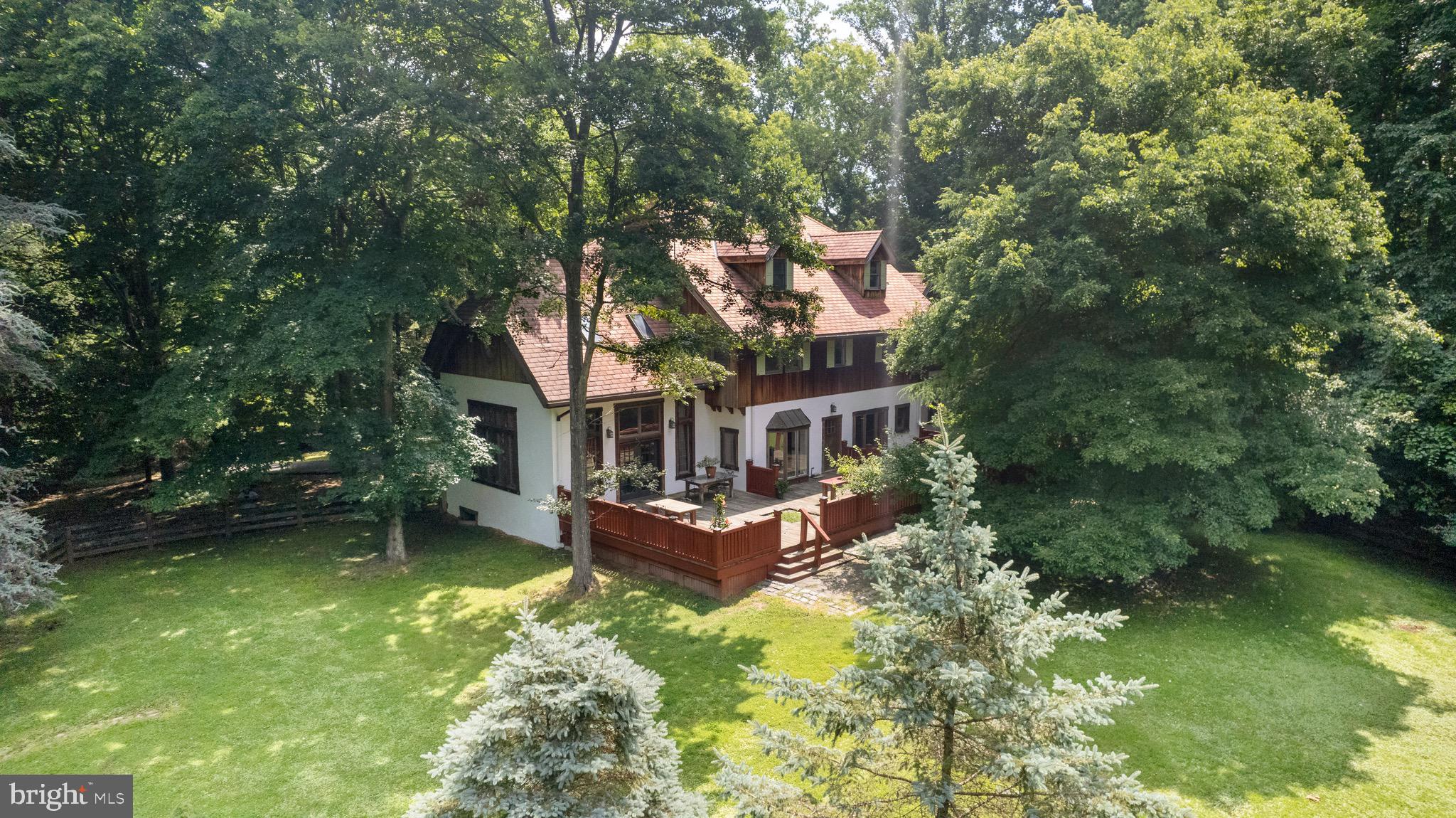 POTOMAC OUTSIDE - Residential