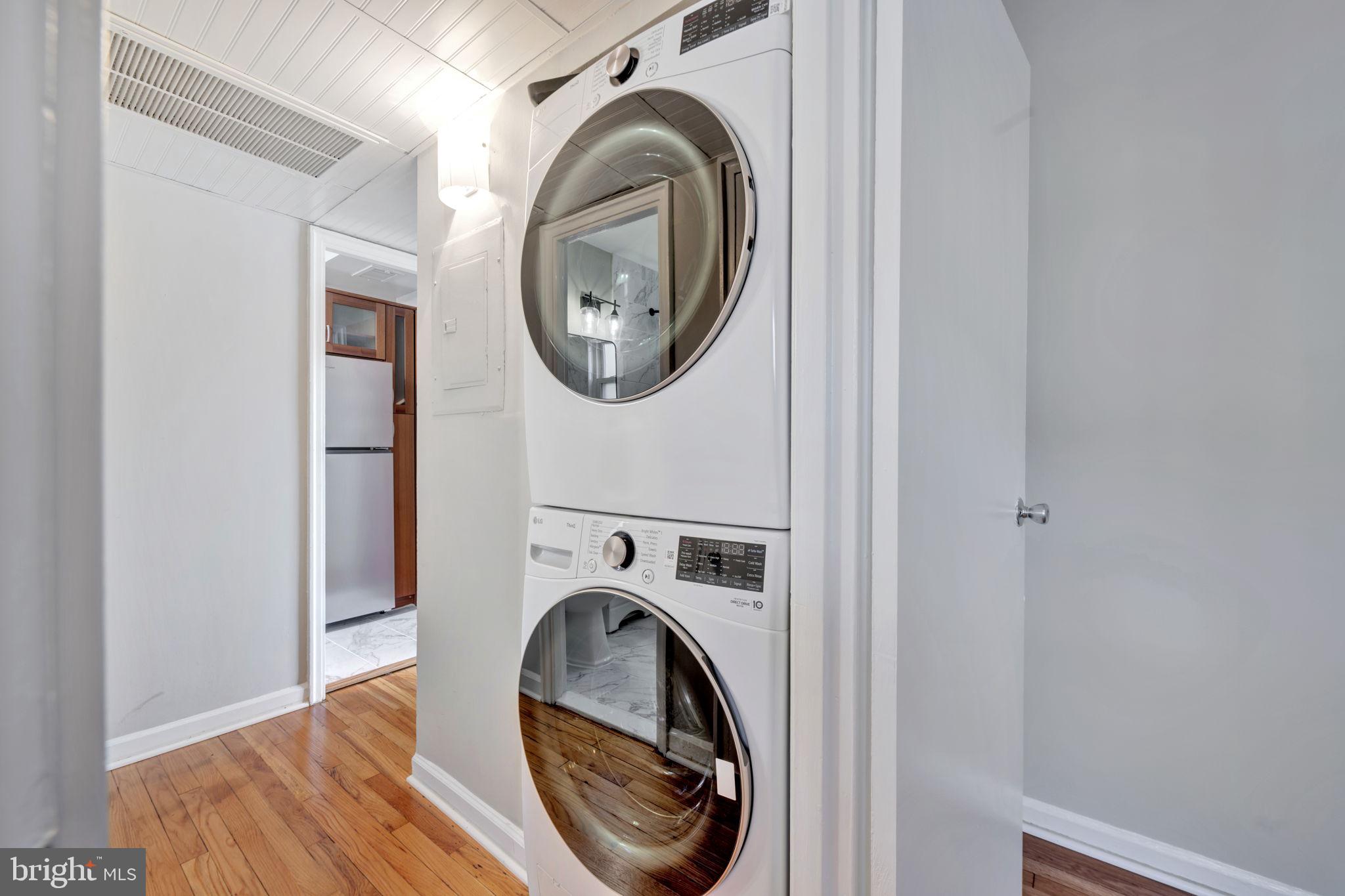 VILLAGES AT FALLS CHURCH - Residential