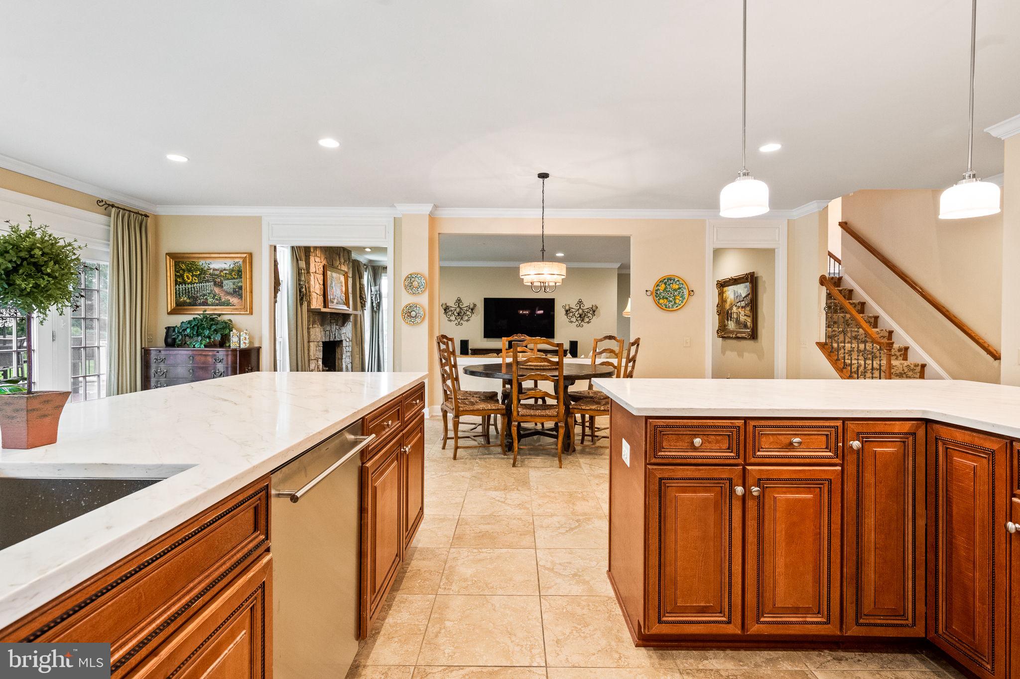 RED CEDAR - Residential